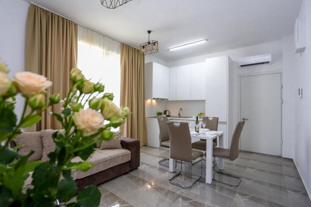Апарт-отели DELMAR Residence Бечичи-5